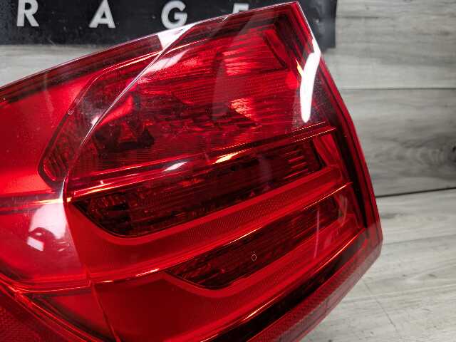 12-15 OEM BMW F30 F80 328 335 M3 Rear Left Driver Side Outer Tail Light