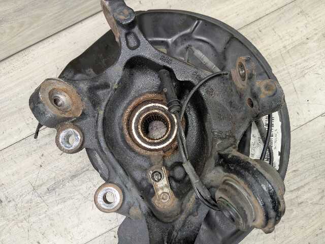 12-18 OEM BMW F30 F31 328 335 REAR Right Passenger Hub Knuckle Spindle Bearing