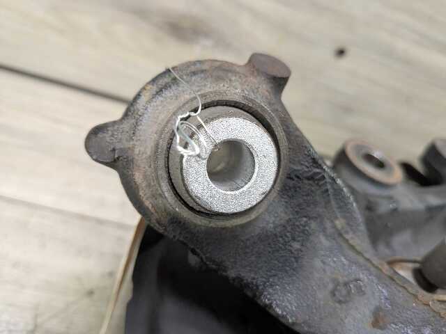 12-18 OEM BMW F30 F31 328 335 REAR Right Passenger Hub Knuckle Spindle Bearing