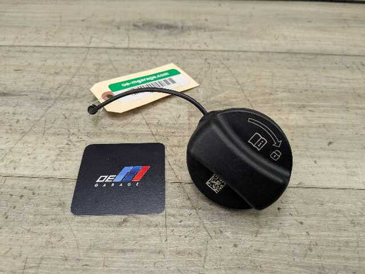 OEM BMW F15 F30 F44 F48 F80 G01 G05 G20 G30 G80 M3 M4 Fuel Gas Tank Filler Cap