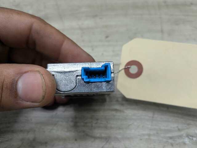 OEM BMW F48 F97 G01 G12 G20 G26 G30 USB Type C Socket Charger Port Connector