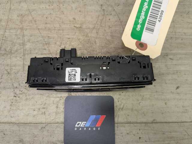OEM BMW G20 G22 G23 G26 G80 G82 G83 Rear AC Air Climate Control Switch Module