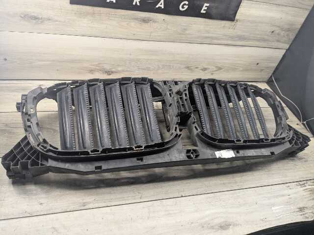 18-21 OEM BMW G01 G02 X3 X4 Front Upper Kidney Grille Air Flap Intake Shutter