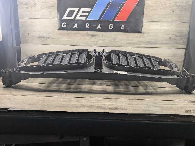 18-21 OEM BMW G01 G02 X3 X4 Front Upper Kidney Grille Air Flap Intake Shutter