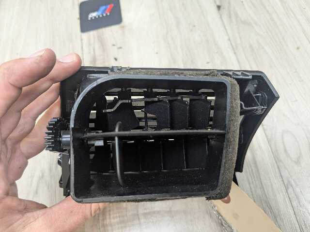 07-14 OEM BMW E70 E71 X5 X6 X5M X6M Left Driver Side AC Air Vent Dash Grille