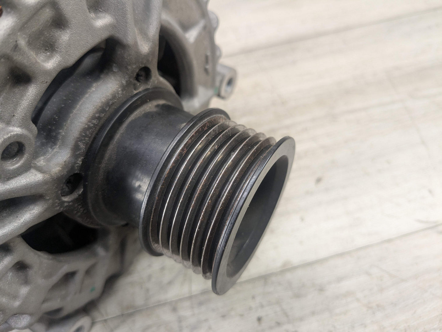 OEM BMW F97 G01 G12 G30 G80 Engine B46* B58* S58 Alternator Generator BOSCH 250A