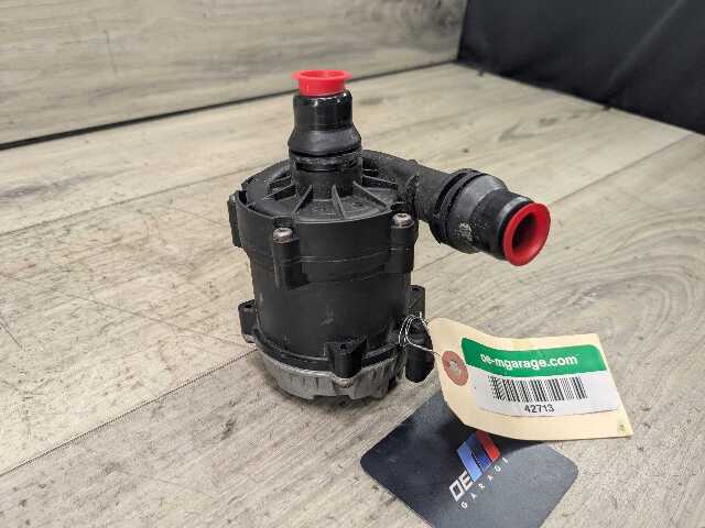 16-24 OEM BMW F90 G11 G12 G30 M5 Engine Electric Auxiliary Water Coolant Pump