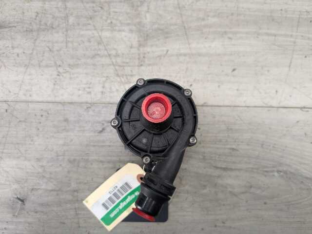 16-24 OEM BMW F90 G11 G12 G30 M5 Engine Electric Auxiliary Water Coolant Pump