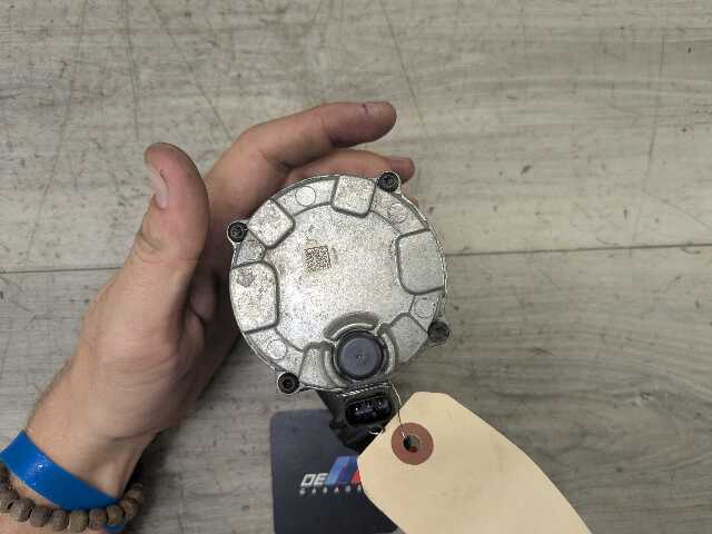16-24 OEM BMW F90 G11 G12 G30 M5 Engine Electric Auxiliary Water Coolant Pump