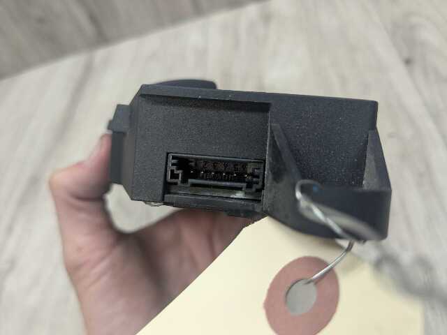 OEM BMW E60 E70 E71 X5 X6 X5M X6M Front Left Driver Seat Adjust Memory Switch