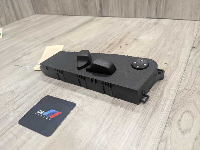 OEM BMW E60 E70 E71 X5 X6 X5M X6M Front Left Driver Seat Adjust Memory Switch