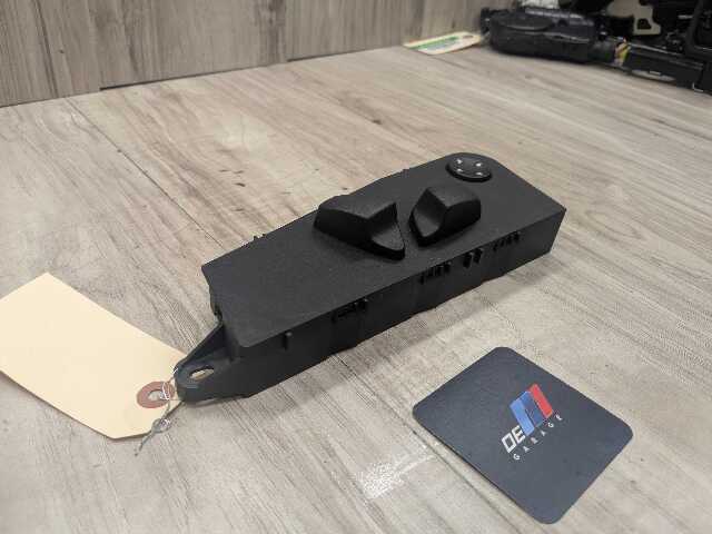 OEM BMW E60 E70 E71 X5 X6 X5M X6M Front Left Driver Seat Adjust Memory Switch