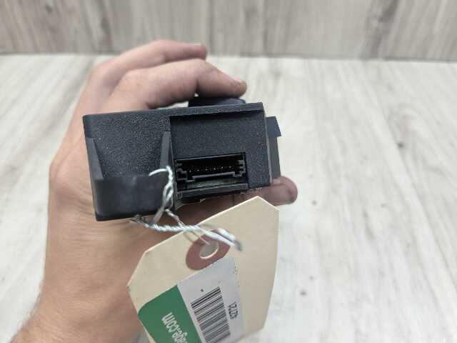 OEM BMW E60 E70 E71 X5 X6 X5M X6M Front Left Driver Seat Adjust Memory Switch