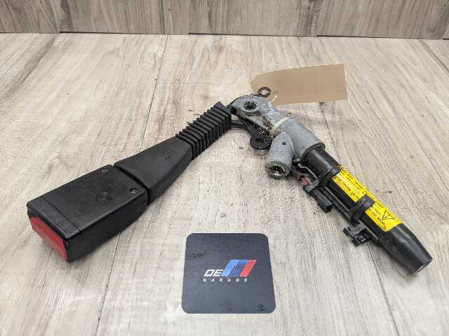 07-14 OEM BMW E70 E71 X5 X6 X5M X6M Front Left Driver Seat Belt Buckle Tensioner