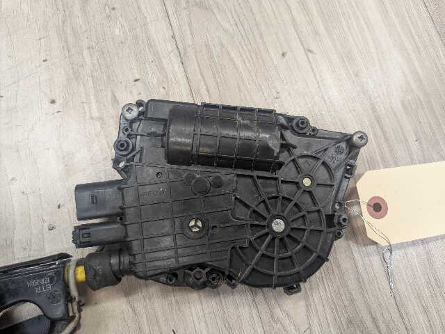 OEM BMW E70 E71 X5 X6 FRONT Right Passenger Door Lock Latch Actuator SOFT CLOSE