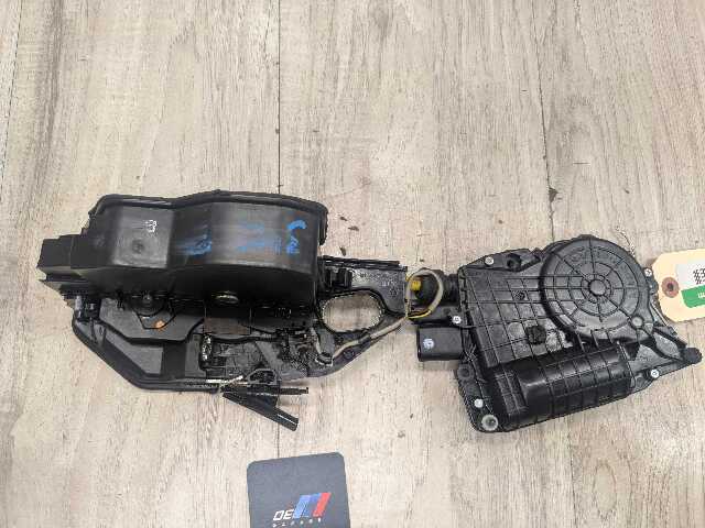 OEM BMW E70 E71 X5 X6 FRONT Right Passenger Door Lock Latch Actuator SOFT CLOSE