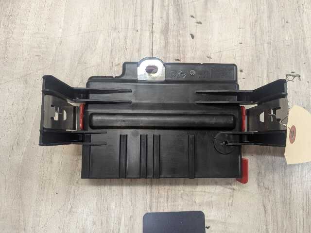 OEM BMW E70 E71 X5 X6 X5M X6M Battery Power Lead Junction Distribution Fuse Box