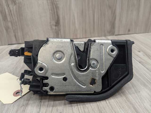OEM BMW E82 E90 F23 F30 F32 E60 F01 M4 X6 REAR RIGHT Door Lock Latch Actuator