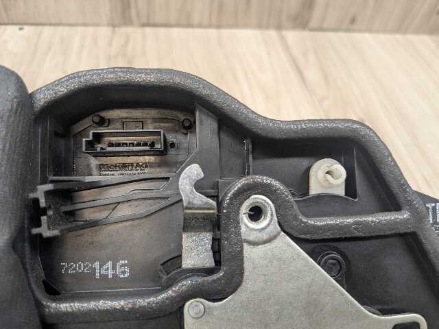 OEM BMW E82 E90 F23 F30 F32 E60 F01 M4 X6 REAR RIGHT Door Lock Latch Actuator