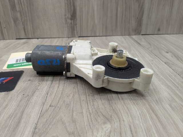 07-16 OEM BMW E89 E92 E93 328 335 M3 Left Driver Door Window Regulator Motor