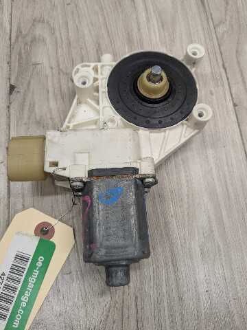 07-16 OEM BMW E89 E92 E93 328 335 M3 Left Driver Door Window Regulator Motor
