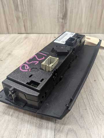 *07-13 OEM BMW E90 E92 E93 328 335 AC A/C Heater Climate Control Switch Panel