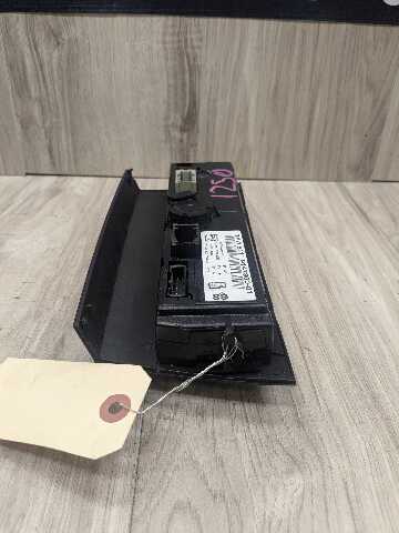 *07-13 OEM BMW E90 E92 E93 328 335 AC A/C Heater Climate Control Switch Panel