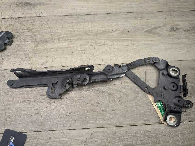 OEM BMW F22 F23 F30 F32 F33 F36 F80 F82 F83 F87 Left Right Side Hood Hinges PAIR