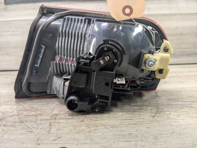 12-15 OEM BMW F30 F80 328 335 M3 Rear Left Driver Side Inner Tail Light Lamp