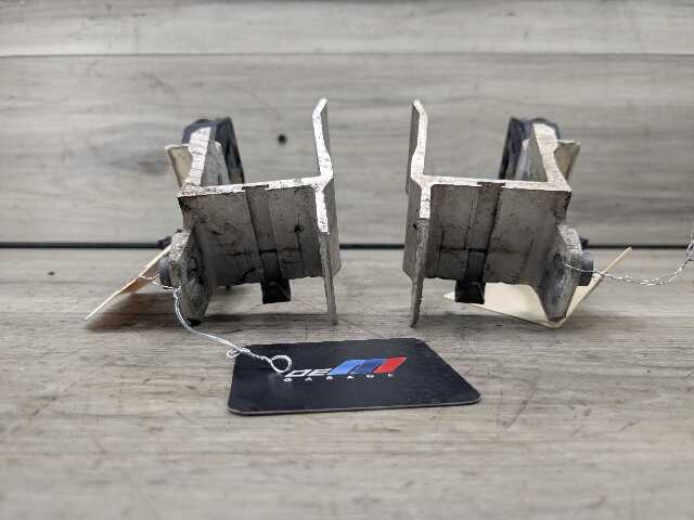 OEM BMW F22 F23 F30 F32 F33 F36 Left Right Radiator Carrier Support Bracket SET
