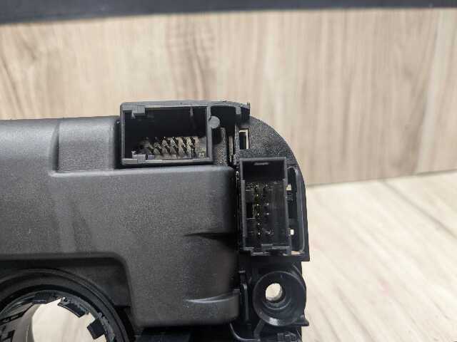 08-14 OEM BMW E70 E71 X5M X6M Steering Switch Control Angle Sensor Clock Spring