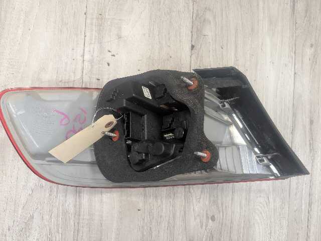 07-10 OEM BMW E92 328 335 M3 Coupe Rear Right Passenger Side Outer Tail Light