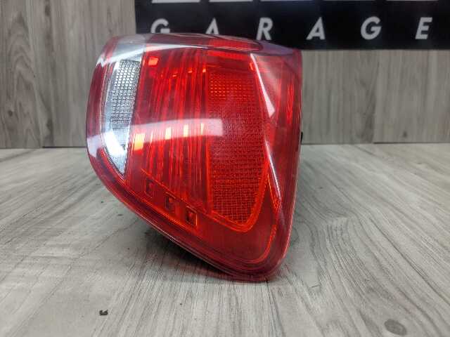 07-10 OEM BMW E92 328 335 M3 Coupe Rear Right Passenger Side Outer Tail Light