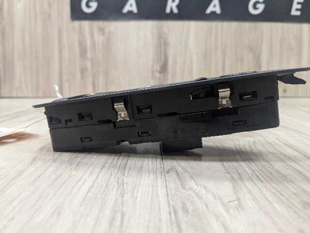 OEM BMW F15 F16 F39 F48 X1 X2 X5 Front Driver Master Window Glass Lifter Switch