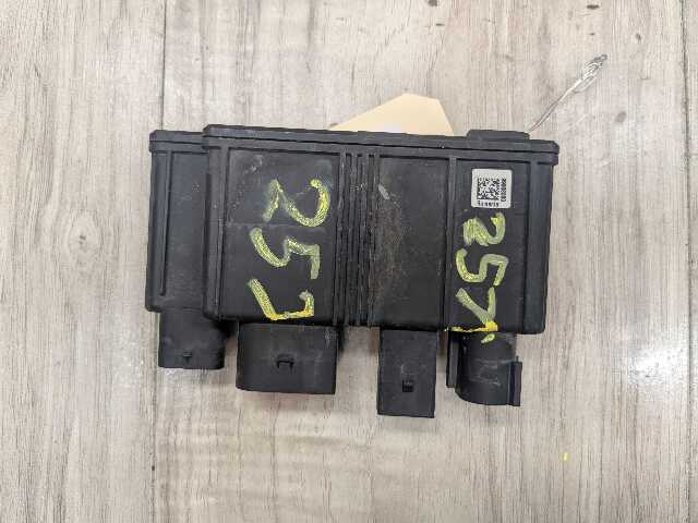 16-19 OEM BMW F39 F48 X1 X2 Integrated Power Supply Control Module B46
