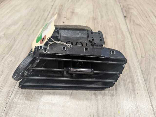 16-23 OEM BMW F39 F48 X1 X2 Right Passenger Side Dash Air AC Vent Grill Grille