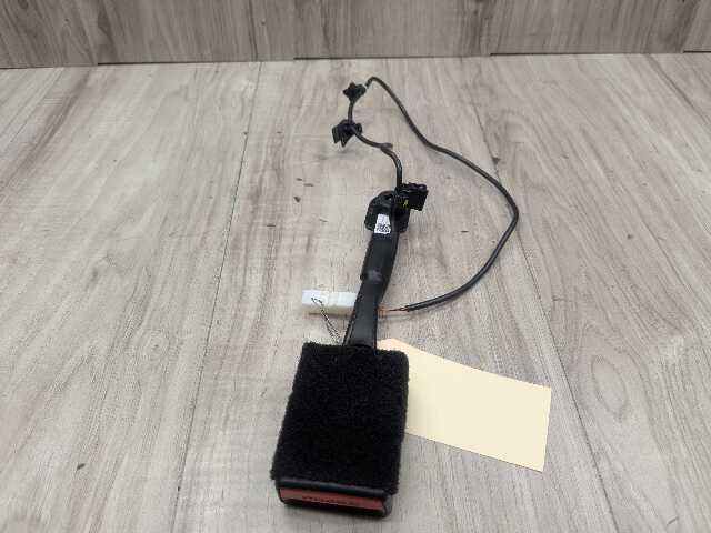 OEM BMW F39 F48 G29 X1 X2 Z4 FRONT Left Right Side Seatbelt Seat Belt Buckle