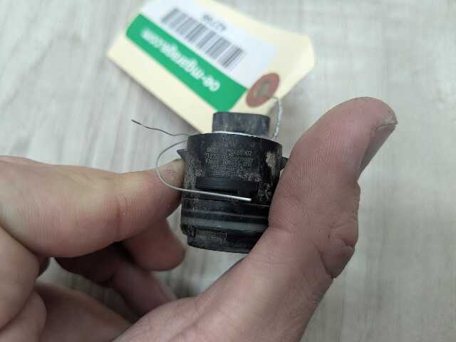 OEM BMW F15 F16 F25 F39 F48 F85 G01* X1 X3 X5 Parking Distance Sensor PDC Black