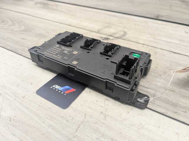 12-18 OEM BMW F22 F30 F80 REM Rear Body Control Unit Electronic Module BCM Box