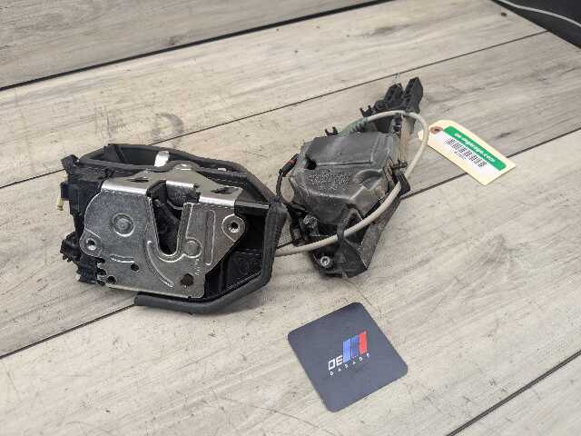 OEM BMW E90 F02 F10 F30 F80 REAR Right Passenger Side Door Lock Latch Actuator