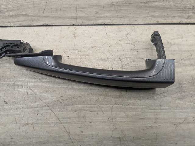 12-18 OEM BMW F30 F32 F36 F82 COMFORT ACCESS Front LEFT Driver Door Handle Gray*