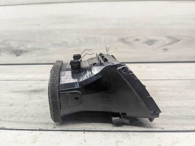 OEM BMW F30 F32 F33 F36 F80 F82 F83 M3 M4 Left Driver Dash AC Air Vent Grille