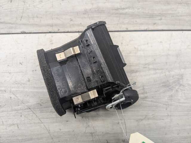 OEM BMW F30 F32 F33 F36 F80 Right Passenger Side AC Air Vent Dash Grille