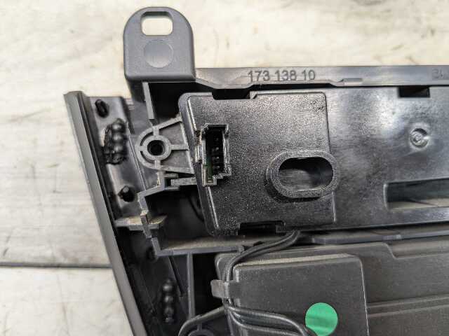 12-15 OEM BMW F22 F80 F30 F32 M3 M4 AC Heater Control Panel Radio Media Buttons