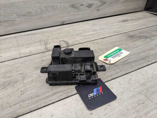 OEM BMW F10 F15 F22 F23 F30 F32 F33 F36 Integrated Power Supply Control Module