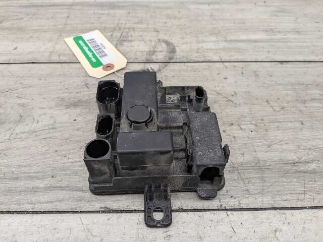 OEM BMW F10 F15 F22 F23 F30 F32 F33 F36 Integrated Power Supply Control Module