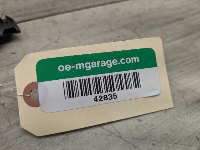 12-18 OEM BMW F82 F22 F30 F32 F10 F13 M4 MAF Mass Air Flow Sensor Meter Engine