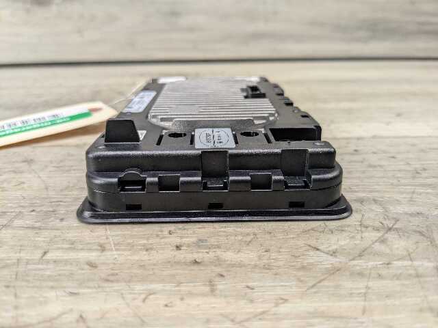 OEM BMW G05 G01 G20 G26 G80 M3 Center Console Storage Phone Car Wireless Charger