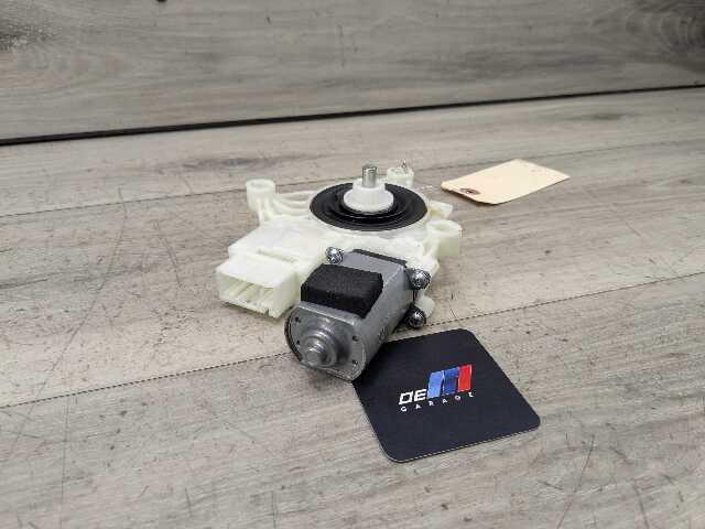 19-24 OEM BMW G20 G80 330 M340 Front Left Driver Door Window Regulator Motor