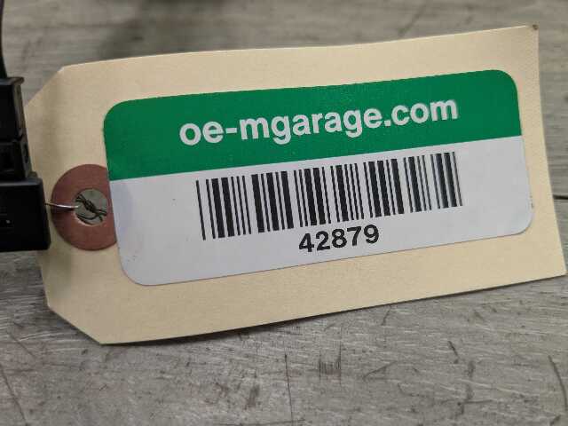 OEM BMW G20 G22 G26 G80 G82 M3 M4 Rear Right Passenger Seatbelt Seat Belt Buckle
